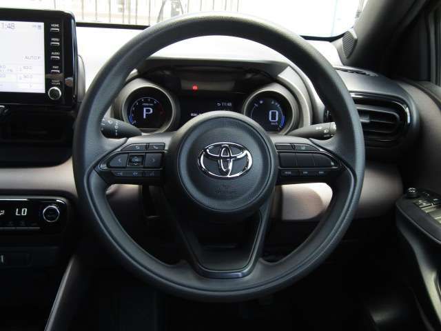 TOYOTA YARIS 2021