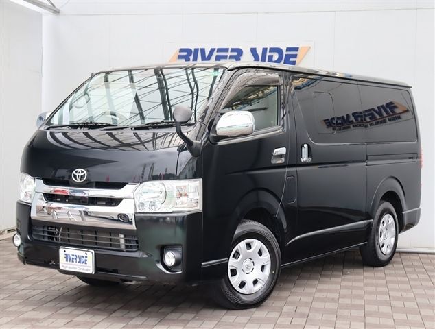 TOYOTA HIACE van 2WD 2020