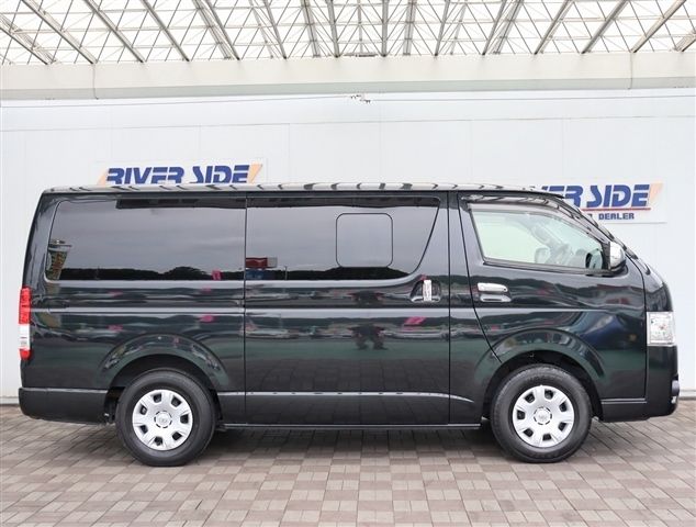 TOYOTA HIACE van 2WD 2020