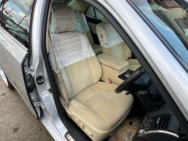 TOYOTA CROWN sedan 2013