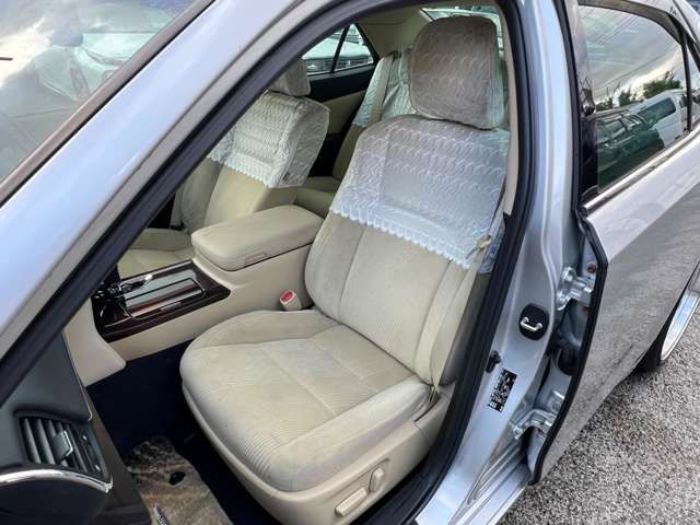 TOYOTA CROWN sedan 2013