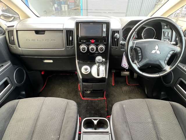 MITSUBISHI DELICA D:5 4WD 2016