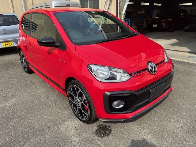 VOLKSWAGEN VOLKSWAGEN up! 2018