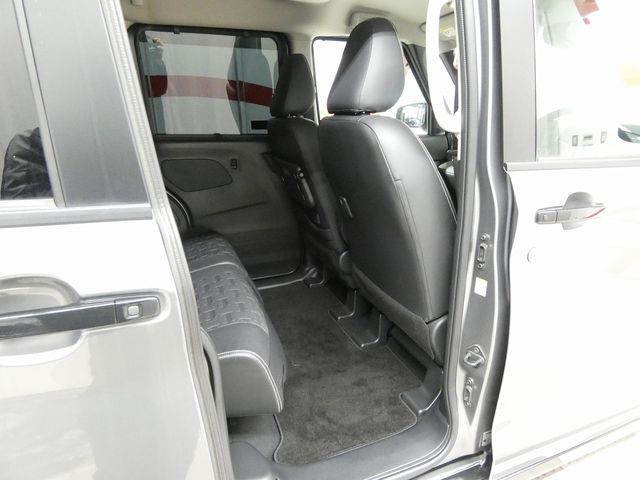 MITSUBISHI DELICA MINI 2023