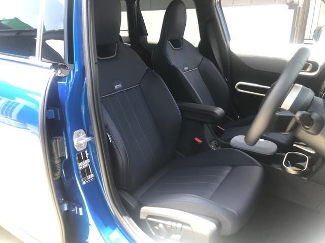 BMW MINI COOPER 5DOOR 2024