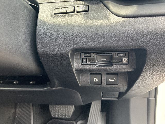 TOYOTA CROWN SPORT 2024