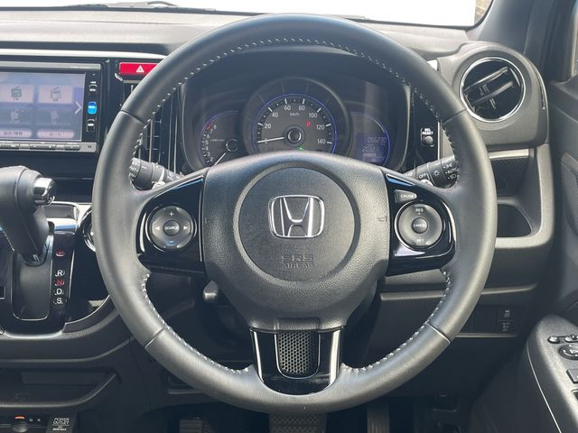 HONDA N-WGN CUSTOM 2016