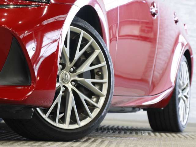 TOYOTA LEXUS IS300 2018