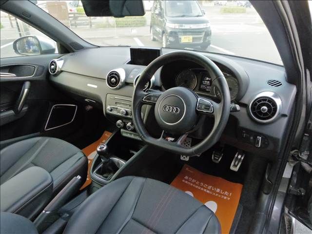 AUDI AUDI S1 2015
