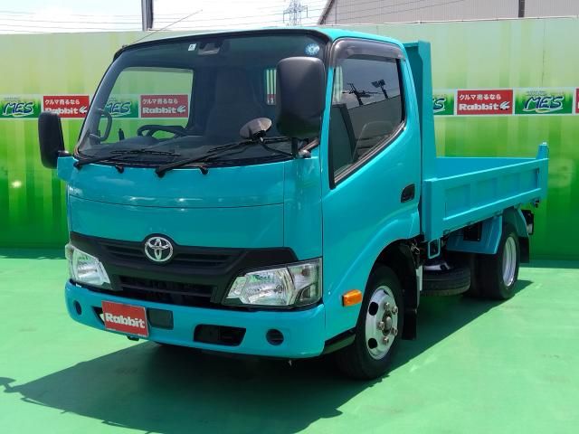 TOYOTA DYNA 2017