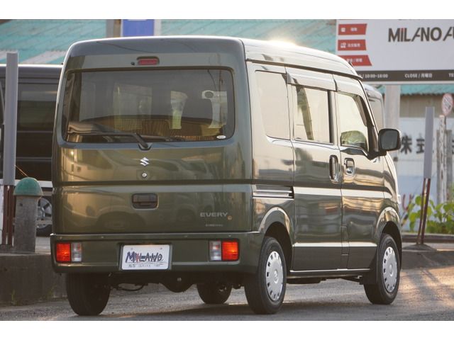 SUZUKI EVERY van 2022