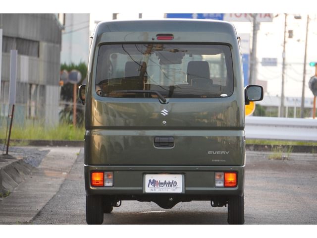 SUZUKI EVERY van 2022