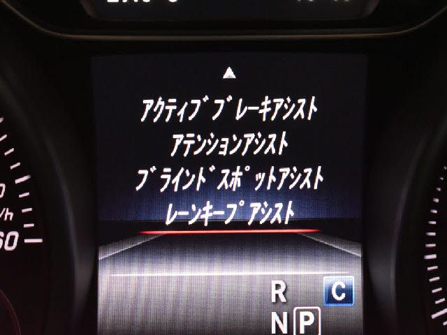 MERCEDES BENZ MERCEDES BENZ GLA class 2017