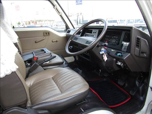 NISSAN HOMY microbus 1992