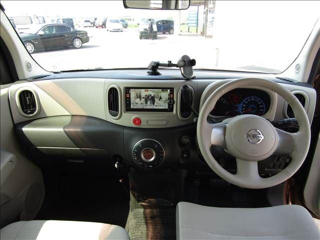 NISSAN CUBE 2013