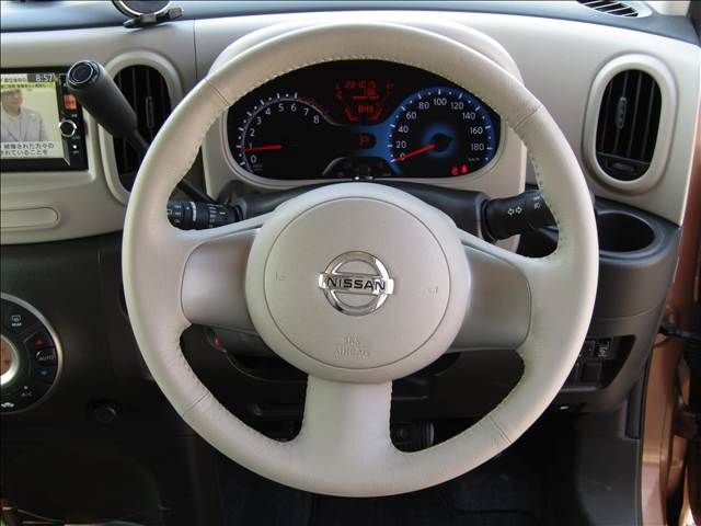 NISSAN CUBE 2013