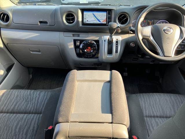 NISSAN NV350 CARAVAN 2020