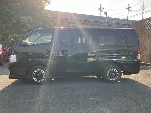 NISSAN NV350 CARAVAN 2020