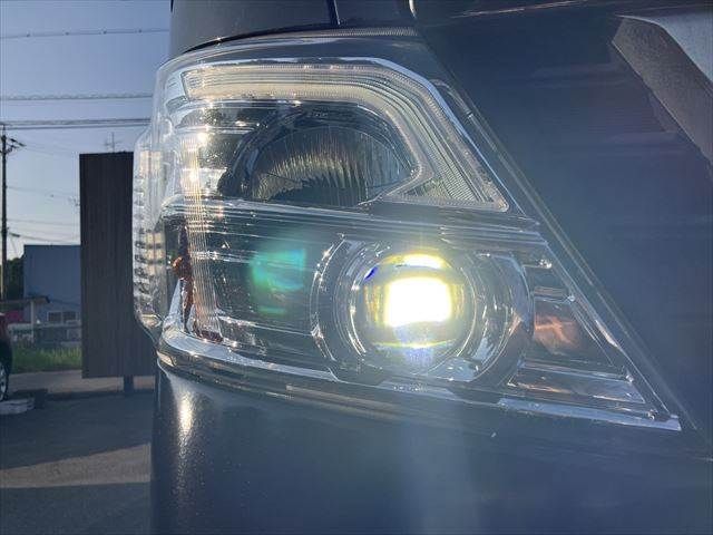 NISSAN NV350 CARAVAN 2020