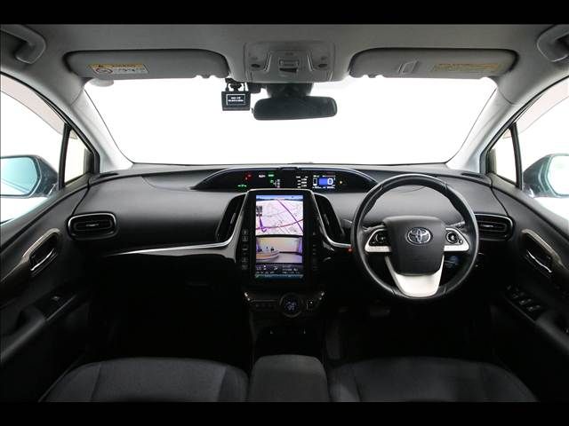 TOYOTA PRIUS PHV 2017