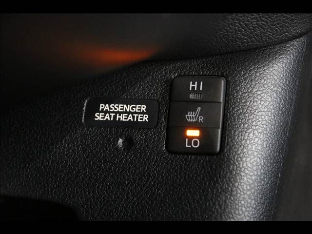 TOYOTA PRIUS PHV 2017