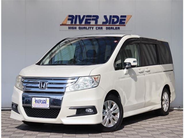 HONDA STEPWAGON SPADA 2009