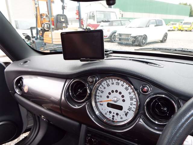 BMW BMW MINI COOPER open 2009