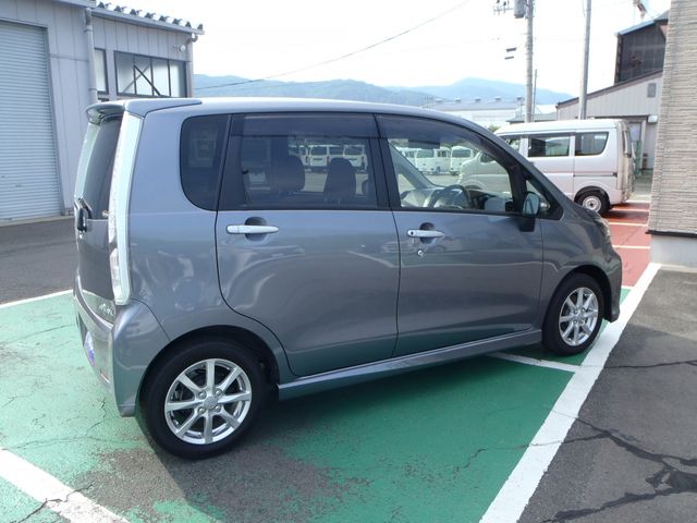 DAIHATSU MOVE CUSTOM 2013