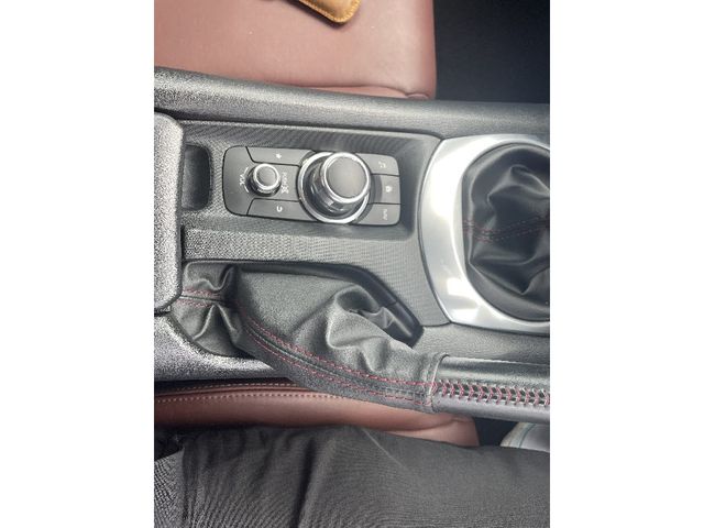 MAZDA ROADSTER RF 2017