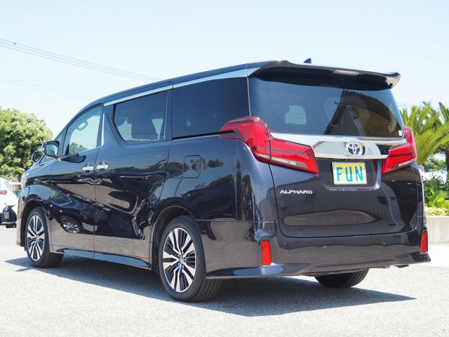 TOYOTA ALPHARD 2020