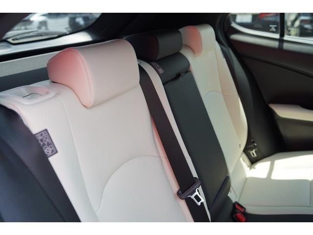 TOYOTA LEXUS UX250h 2021