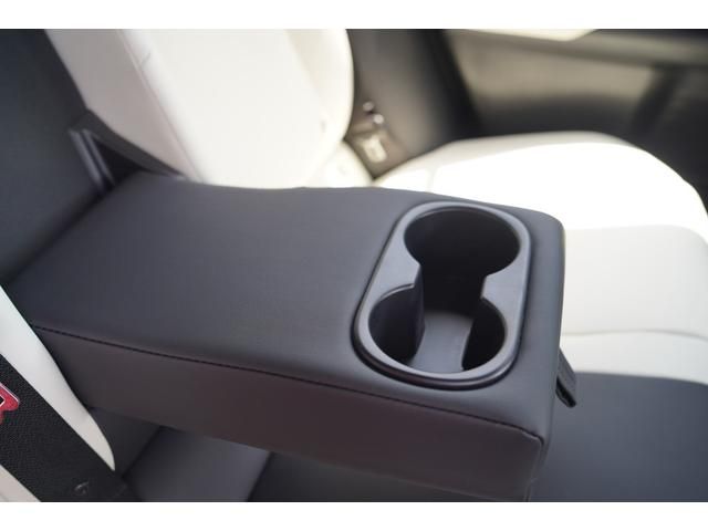 TOYOTA LEXUS UX250h 2021