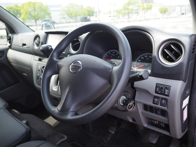 NISSAN NV350 CARAVAN 1.2t 2020