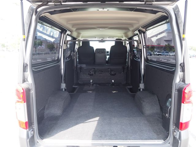 NISSAN NV350 CARAVAN 1.2t 2020