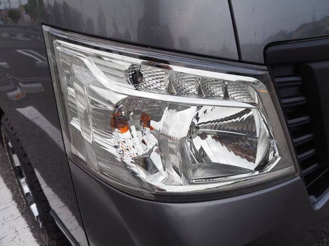 NISSAN NV350 CARAVAN 1.2t 2020