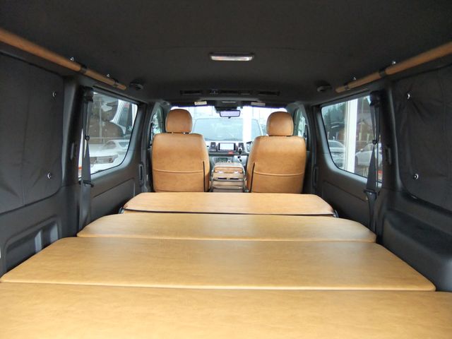 TOYOTA HIACE van 2WD 2023