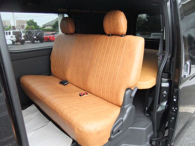 TOYOTA HIACE van 2WD 2023