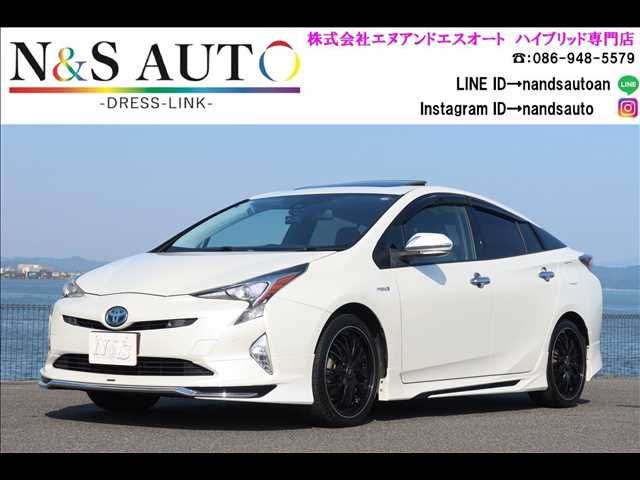 TOYOTA PRIUS 4WD 2016
