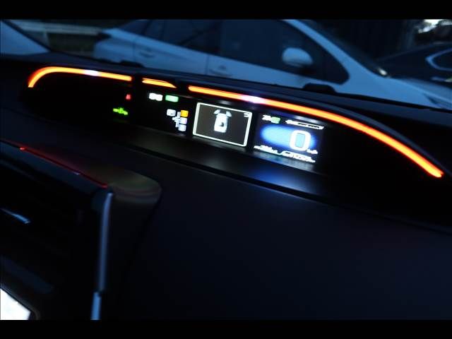 TOYOTA PRIUS 4WD 2016