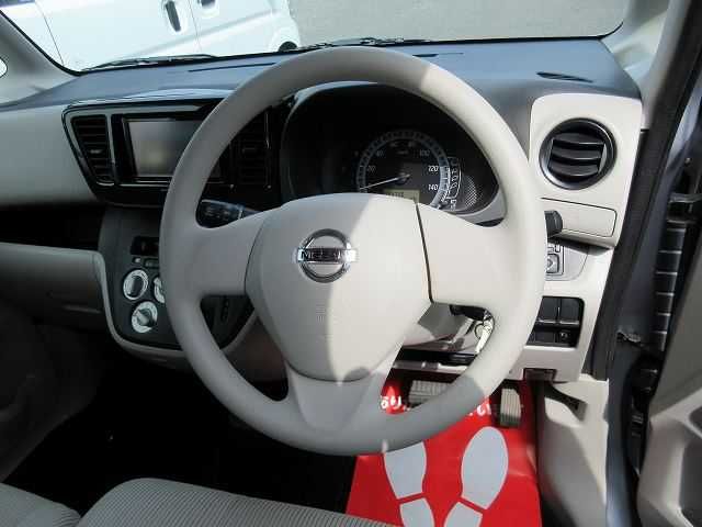 NISSAN DAYZ ROOX 2015