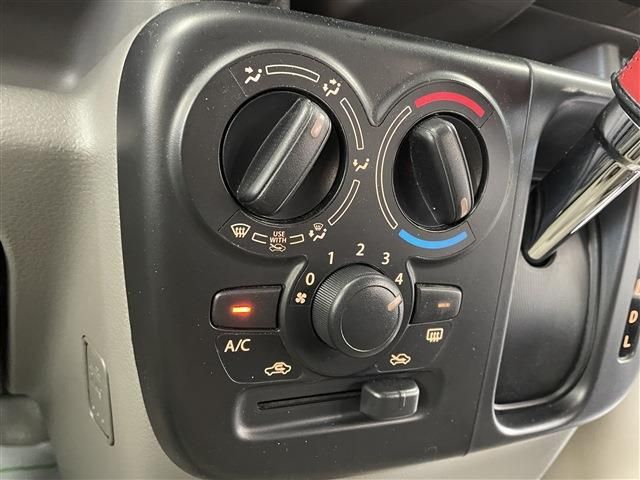 SUZUKI EVERY van 4WD 2024