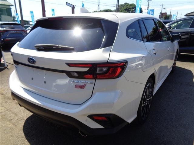 SUBARU LEVORG 2022