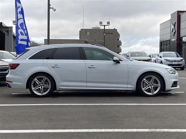 AUDI AUDI A4 AVANT 2018