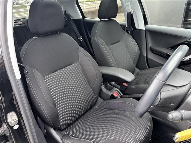 PEUGEOT PEUGEOT 208 2016