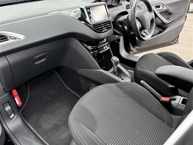 PEUGEOT PEUGEOT 208 2016