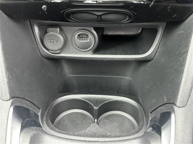 PEUGEOT PEUGEOT 208 2016