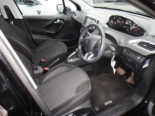PEUGEOT PEUGEOT 208 2016