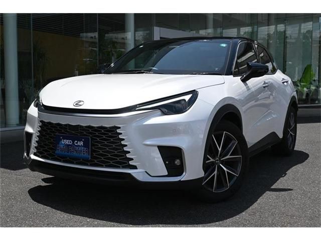 TOYOTA LEXUS LBX 2024