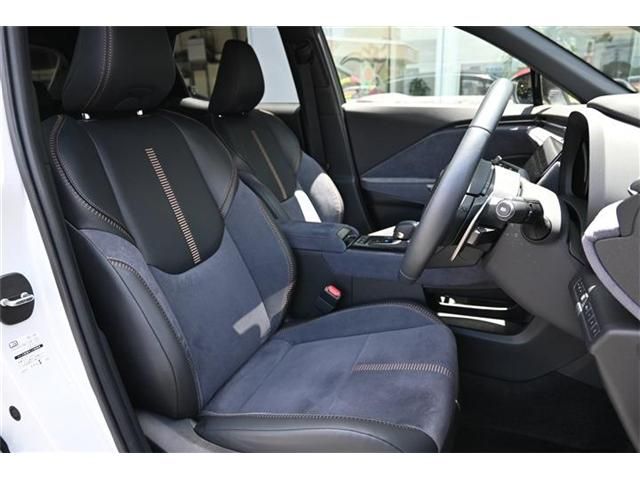 TOYOTA LEXUS LBX 2024