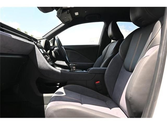 TOYOTA LEXUS LBX 2024